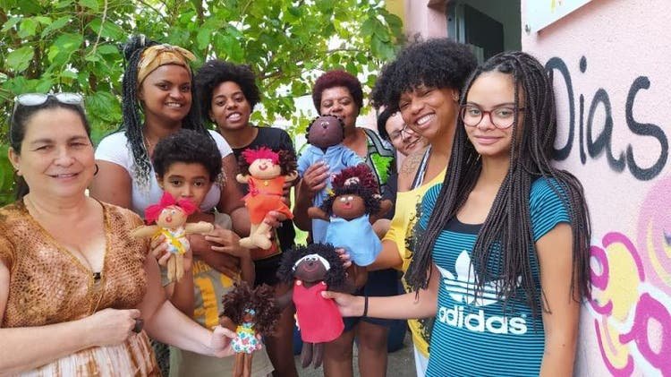 Trabalho solidário nas mãos das mulheres em Santa Catarina