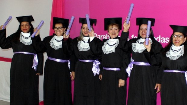8ª turma do Curso de Qualificação Humana e Técnica celebra sua formatura